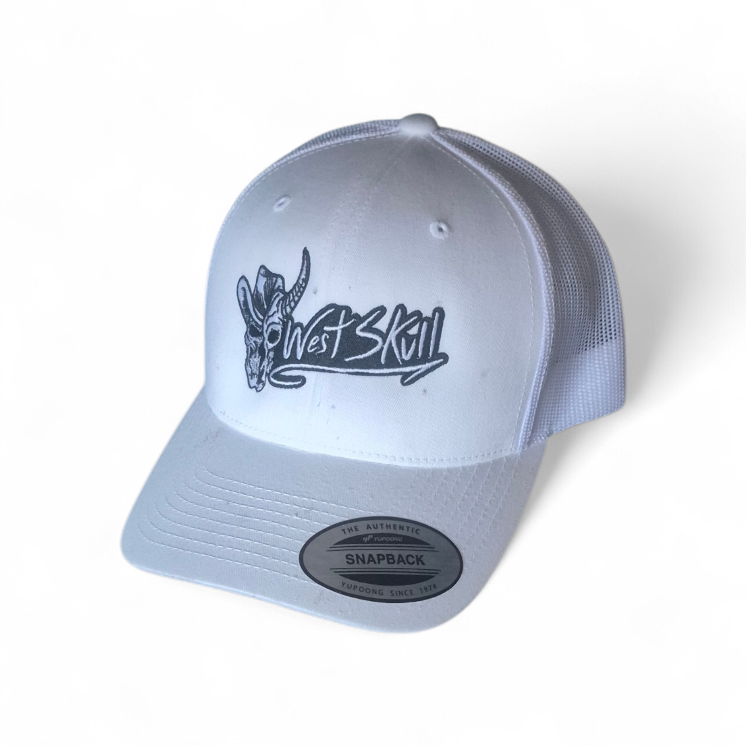 CASQUETTE BLANCHE
